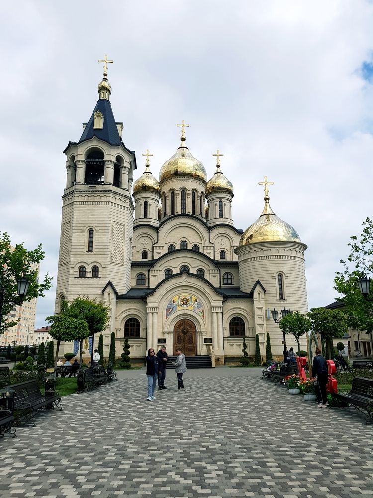 Церковь Владимира Равноапостольского.