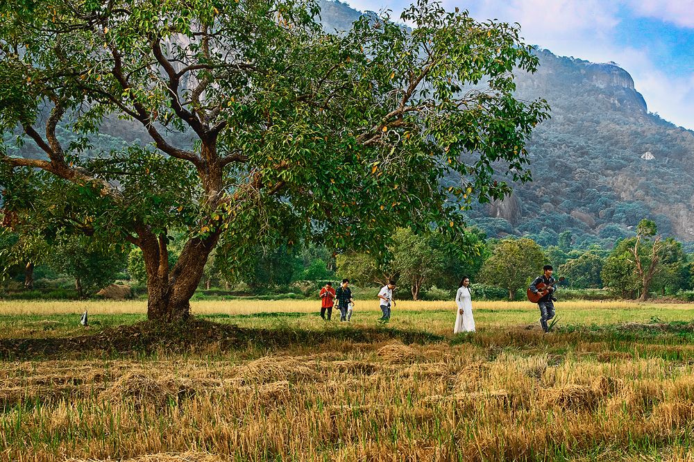 Photograph by Bùi Long