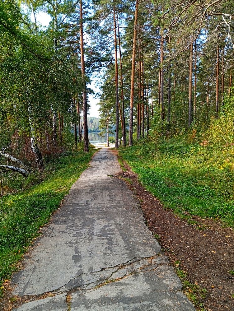 Photograph by Jaroslav Rudakov