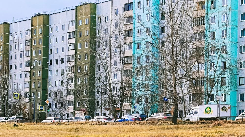 Photograph by Bin Mr.