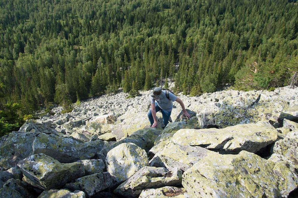 Подъем на гору Пески