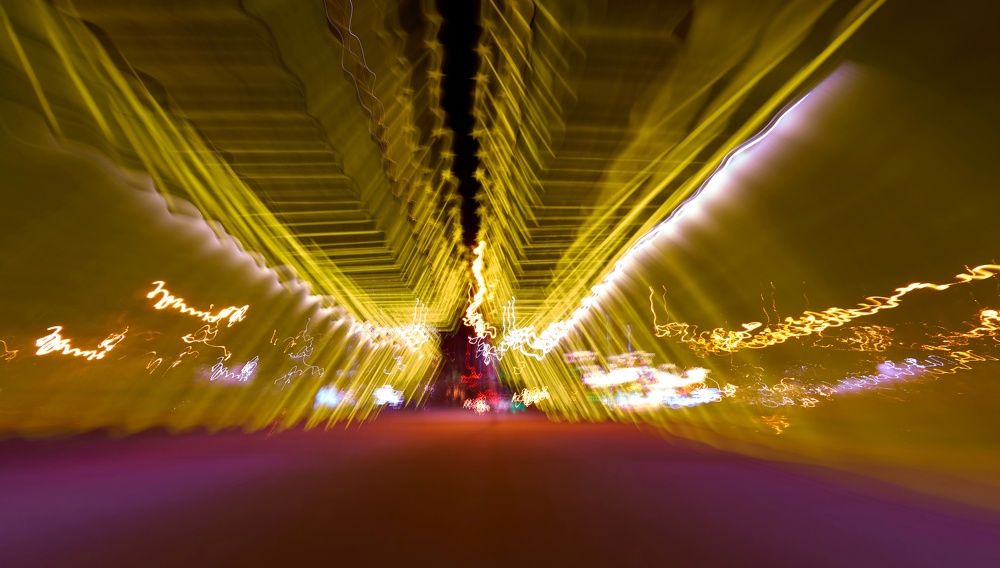 Сквозь пространство и время