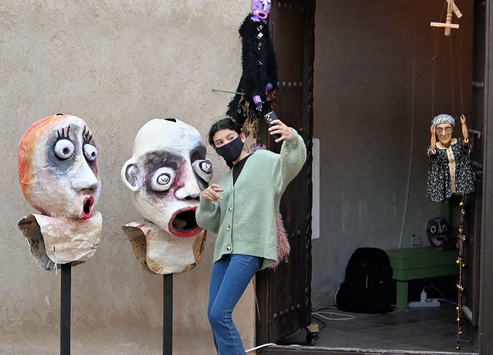 Photograph by Rino Suren