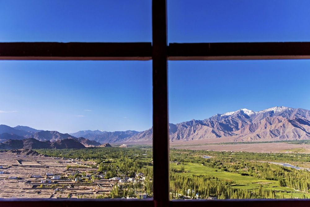 Photograph by Rino Suren