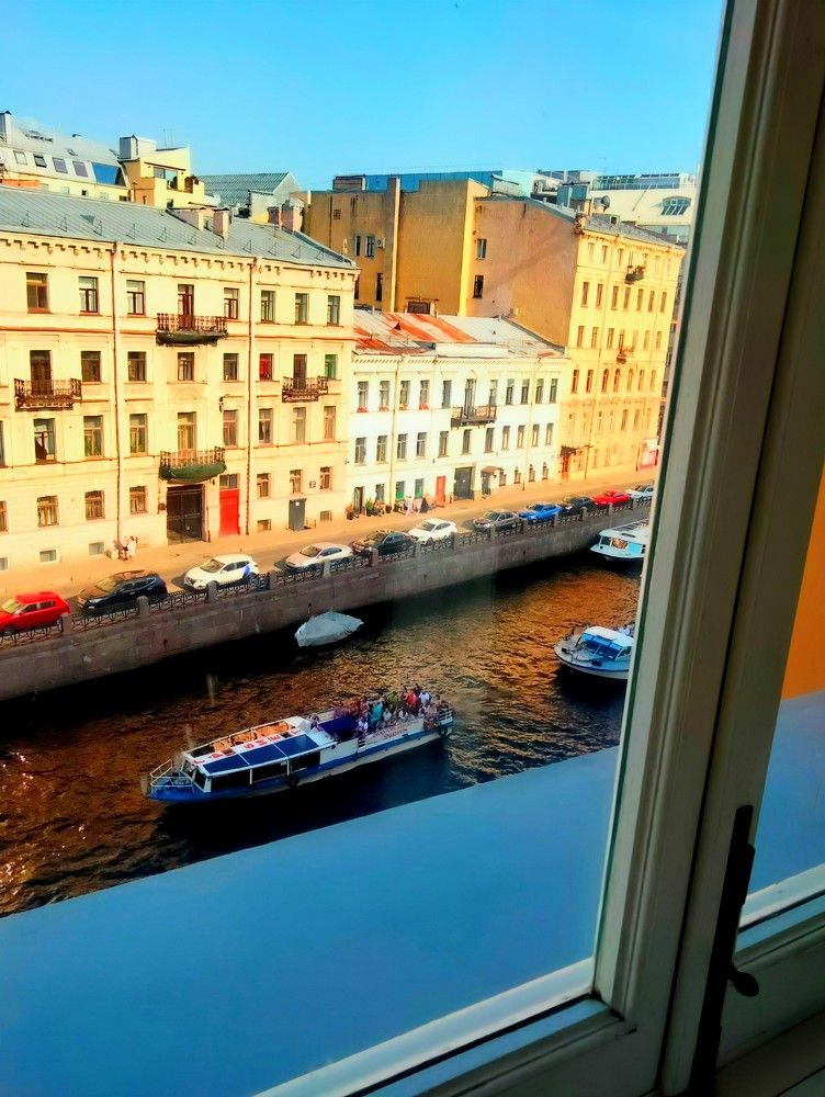 Фотография автора Евгений Карпов