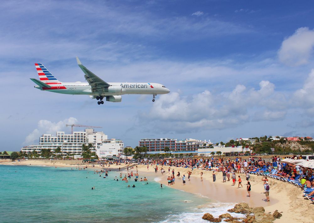 Аэропорт Синт-Мартена