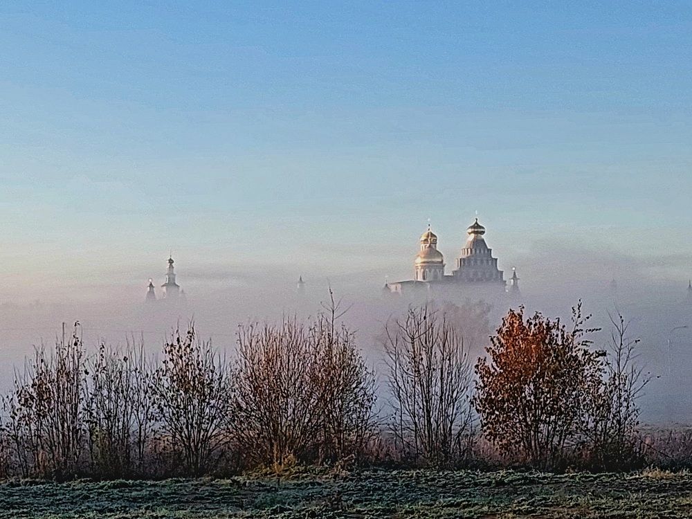 Фотография автора Виталий Петров