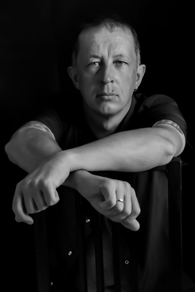 Фотография автора Максим Грибанов