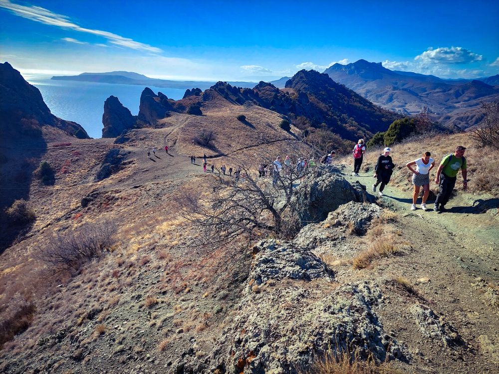 Карадаг. Горная тропа