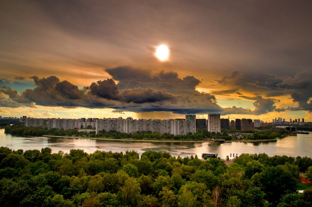 И дождь и солнце!