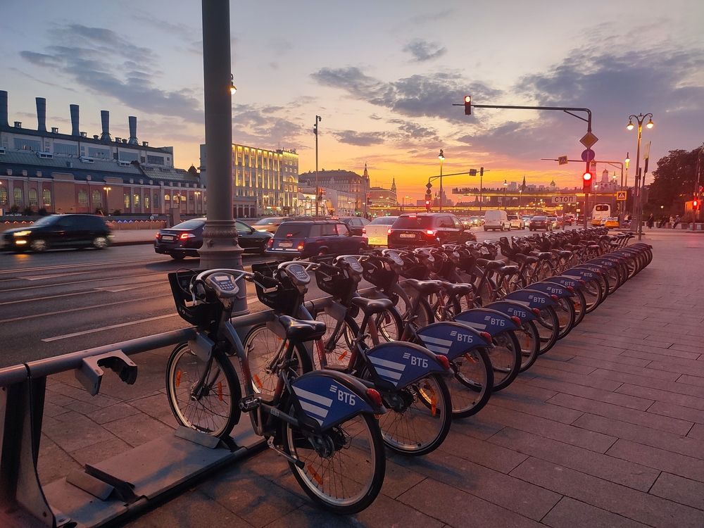 Вечерняя Москва.