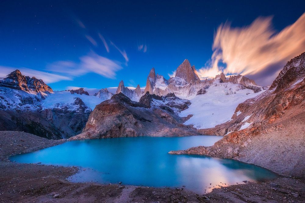 Заходящая луна, восходящее солнце