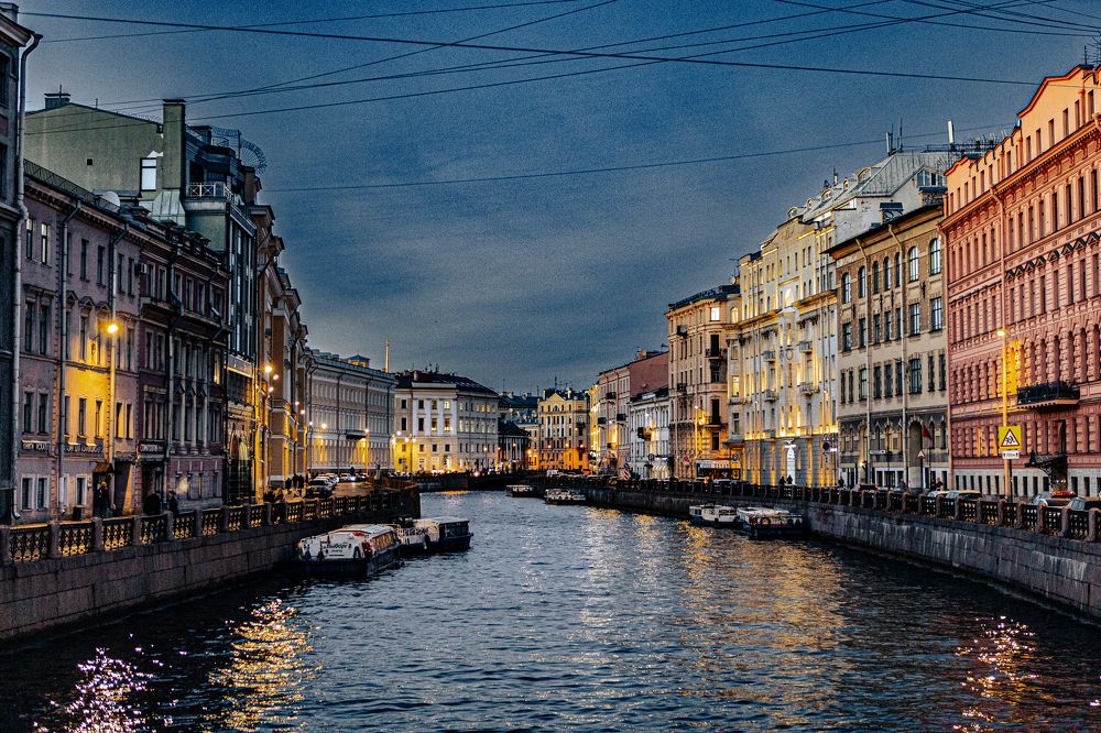 Фотография автора Евгений Величко