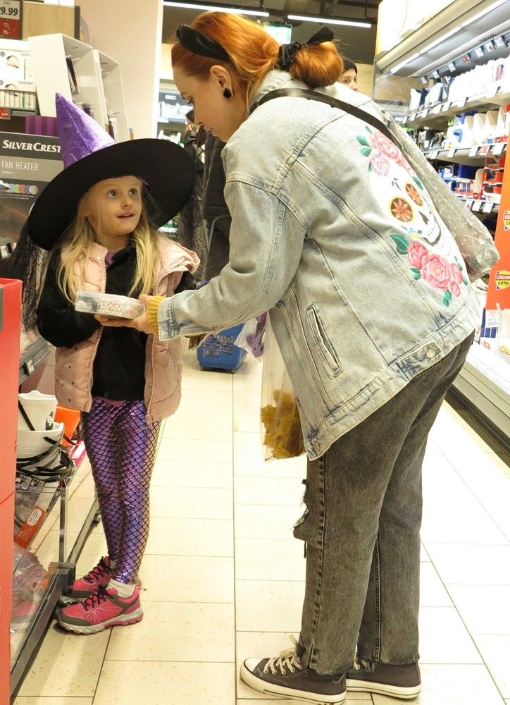 Ведьмочки в Городе / Czarownice w mieście / Witches in the City