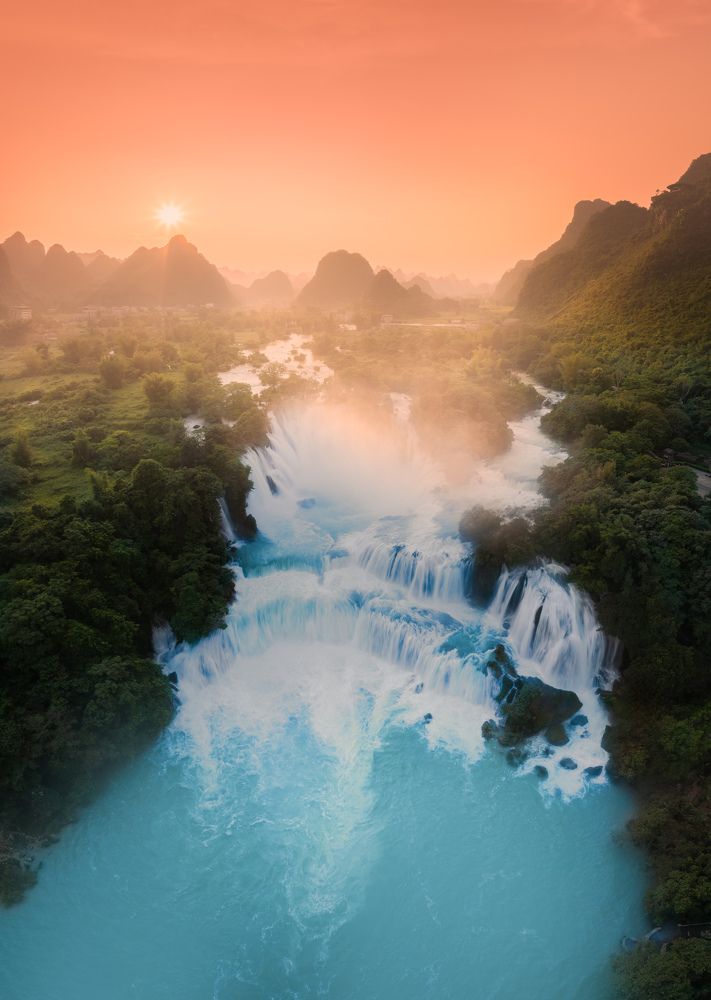 Photograph by Vu Khoa Nguyen Khanh