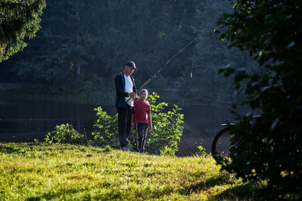 На рыбалке.