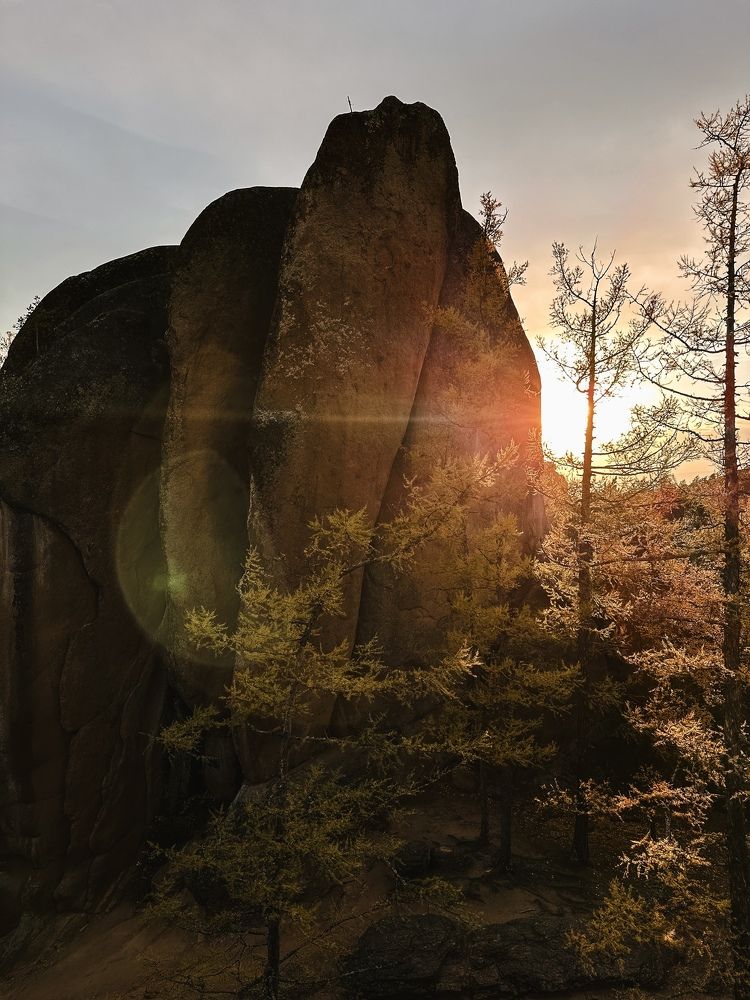 Скала «Перья»