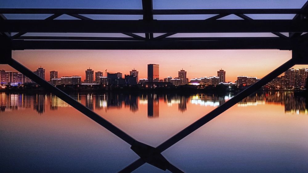 Photograph by Leanid Kulpo