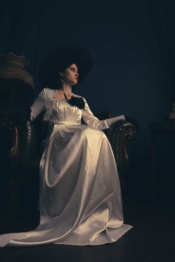 леди Димитреску