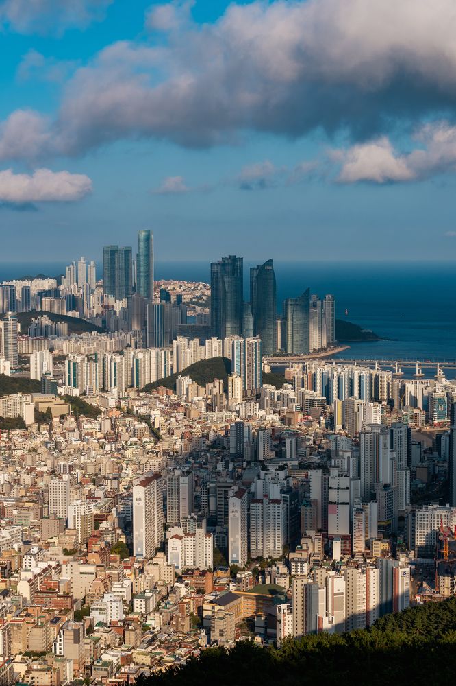 Пусан на закате