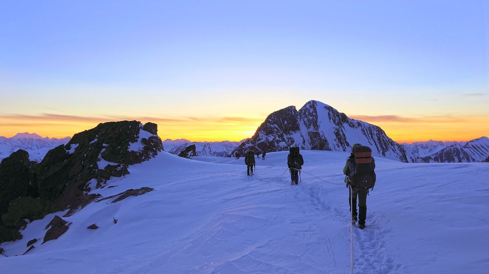 Успеть до заката...