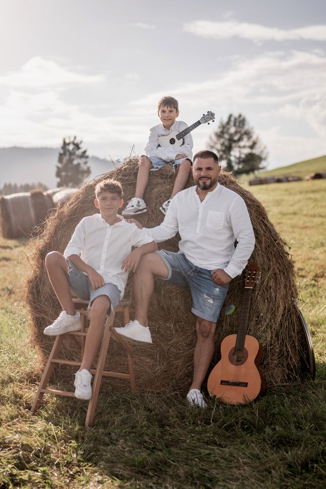 Photograph by Cristina Perciuleac