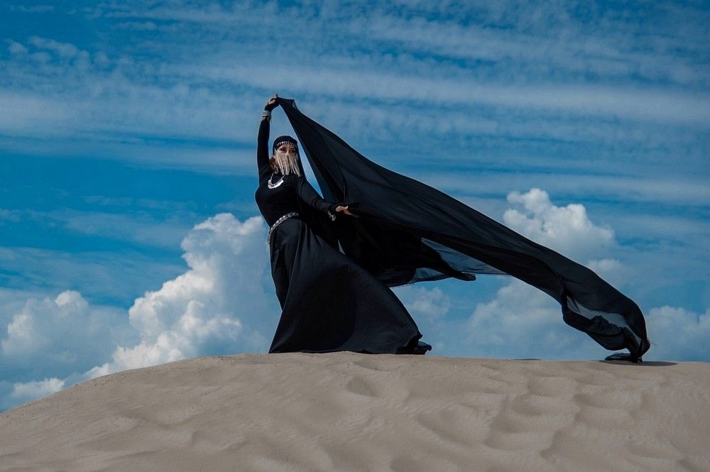 Photograph by Alexandre Dpari