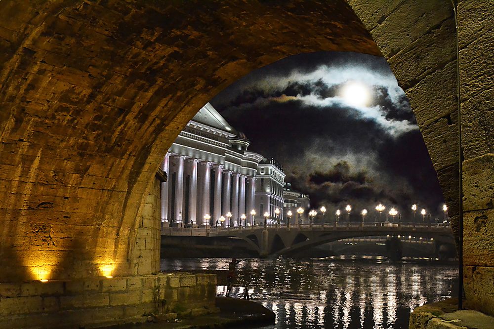 Skopje at night 2