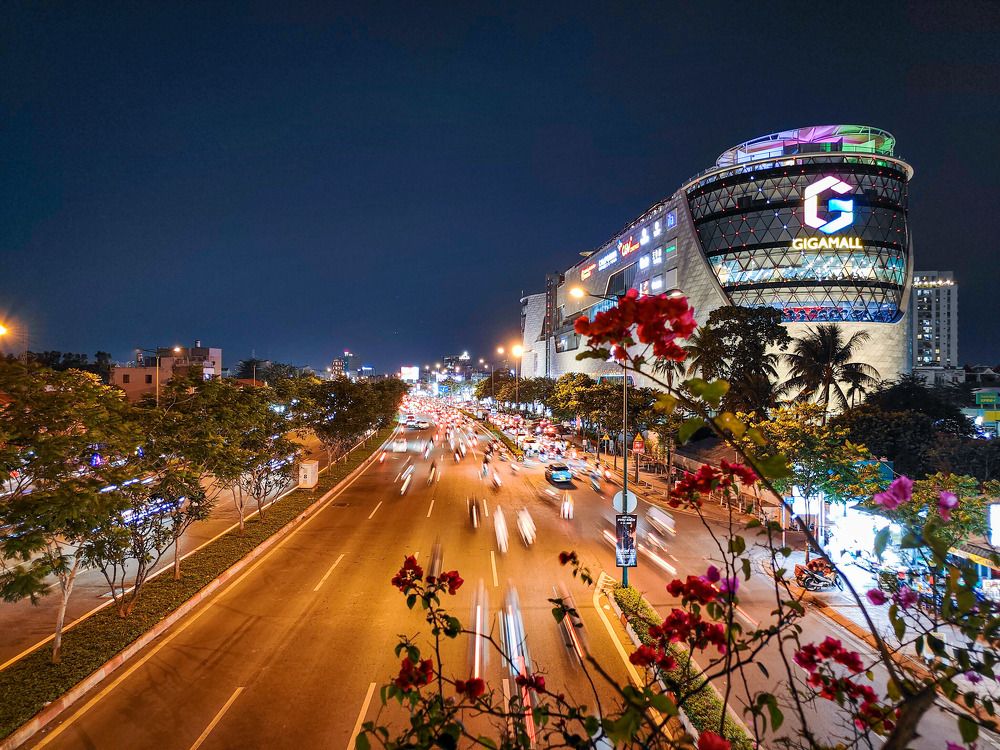 City on the Move: Rush Hour Stories