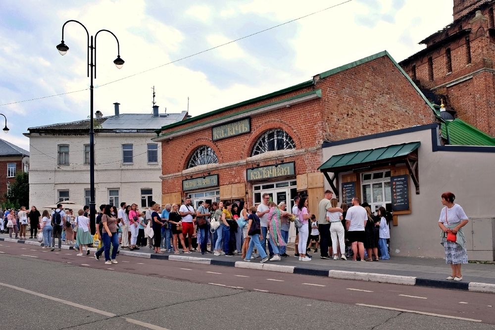 За пирогами