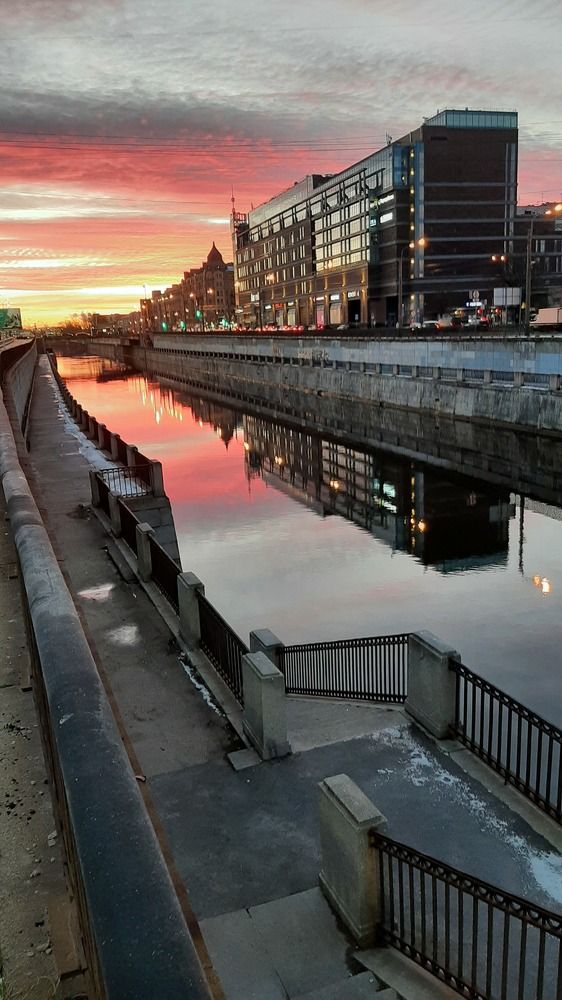 Восход на Обводном