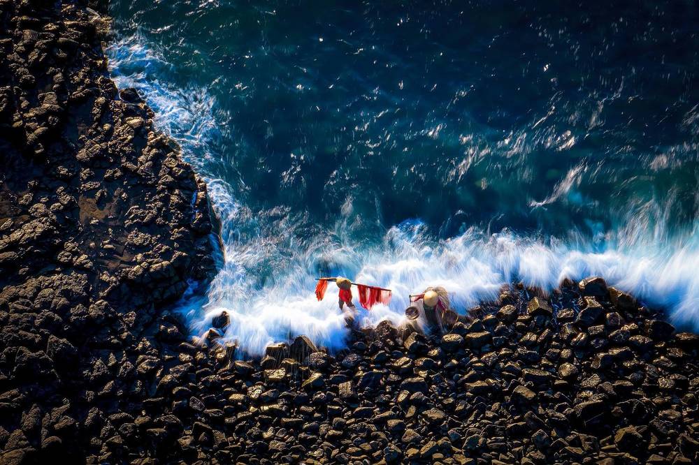 Photograph by Cao Alex