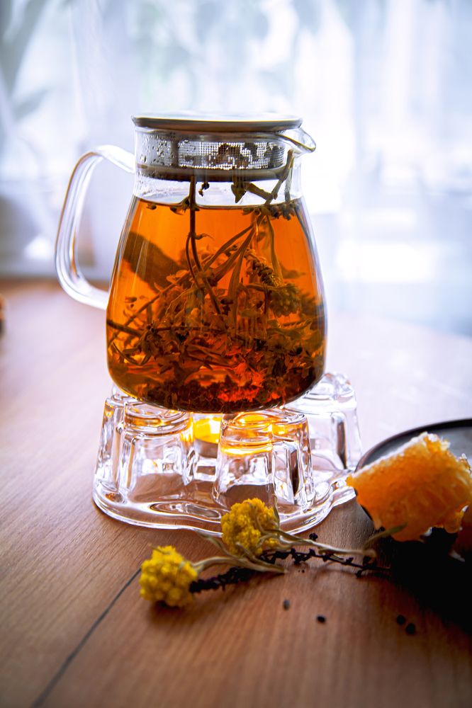 Травяной чай и мёд