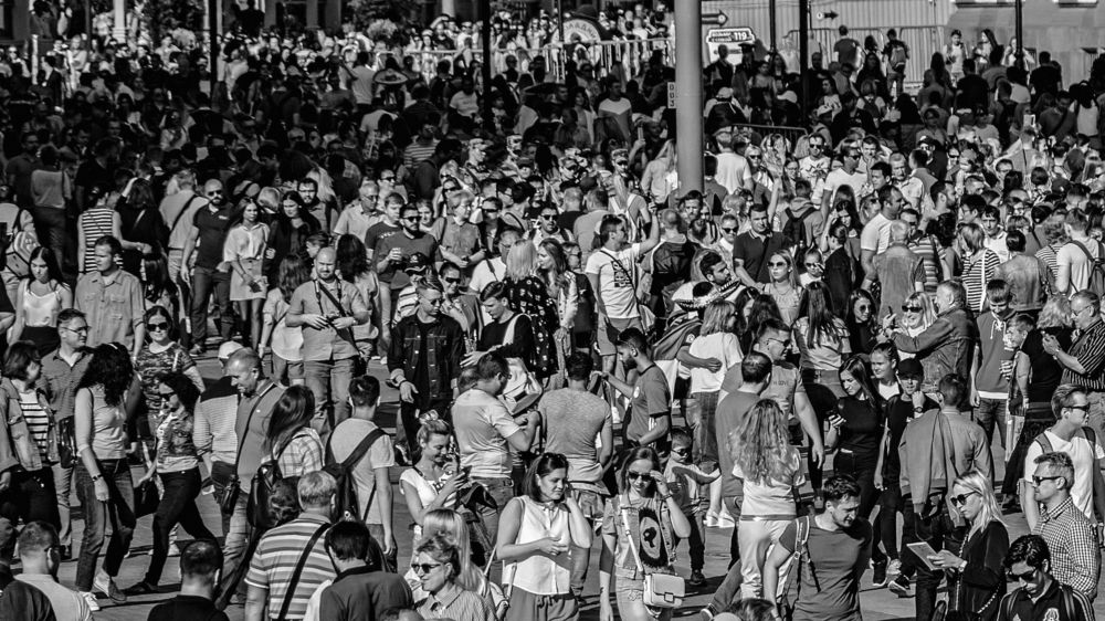 Толпа на Манежной площади