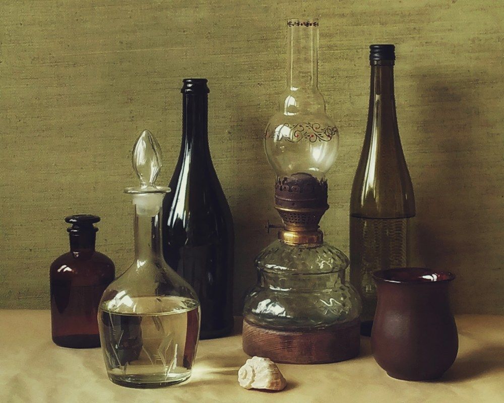 Натюрморт с лампой