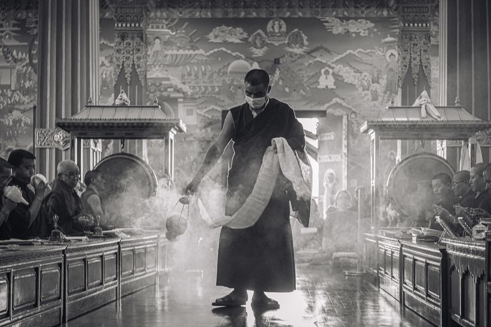 Photograph by Max Samadhi