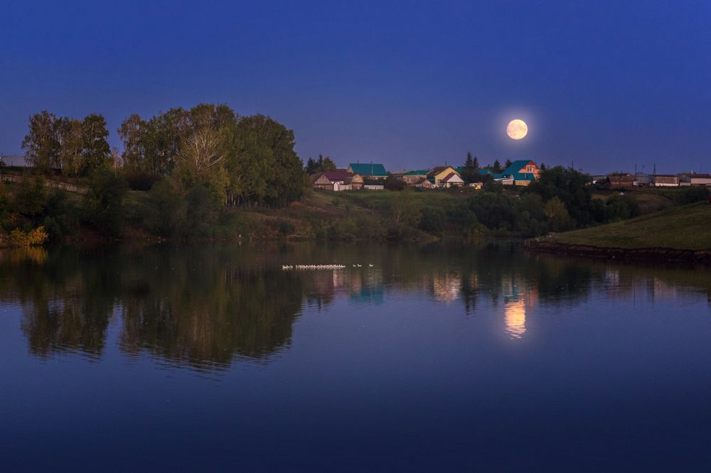 Под магией полнолуния