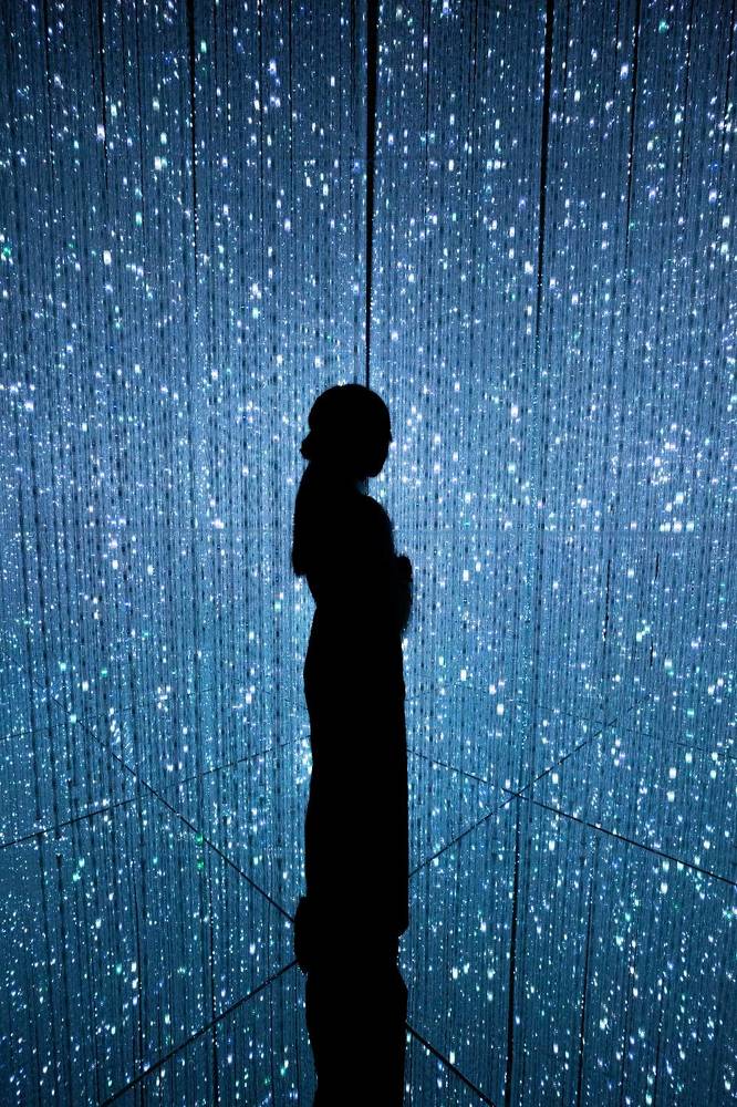 Photograph by NAGUMO SHUTO