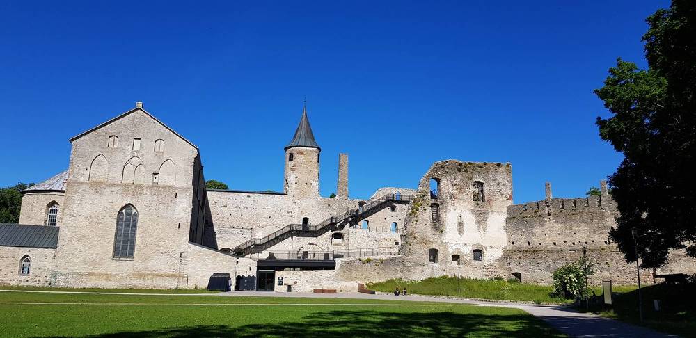 Photograph by Edmund Randal