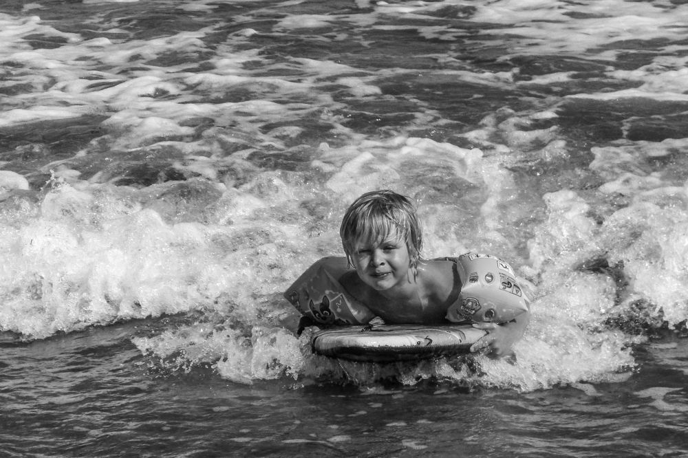 Покоритель волн