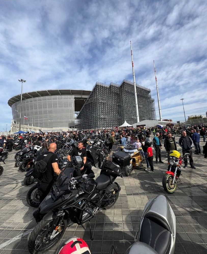 Photograph by Jaroslav Rudakov