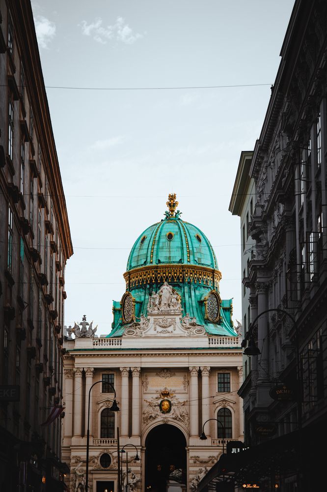 Фотография автора Vasilhs kolios