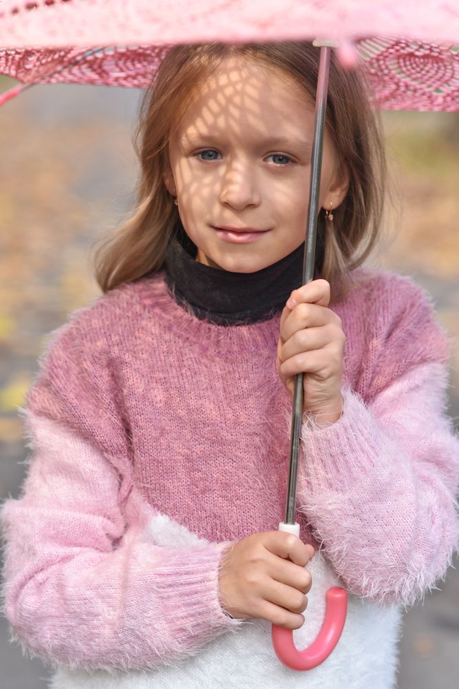 Мир под розовым зонтом