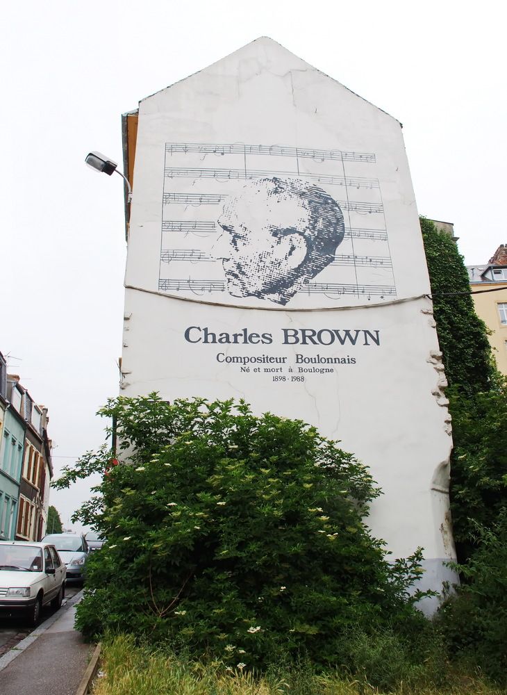 В Булонь-сюр-Мер