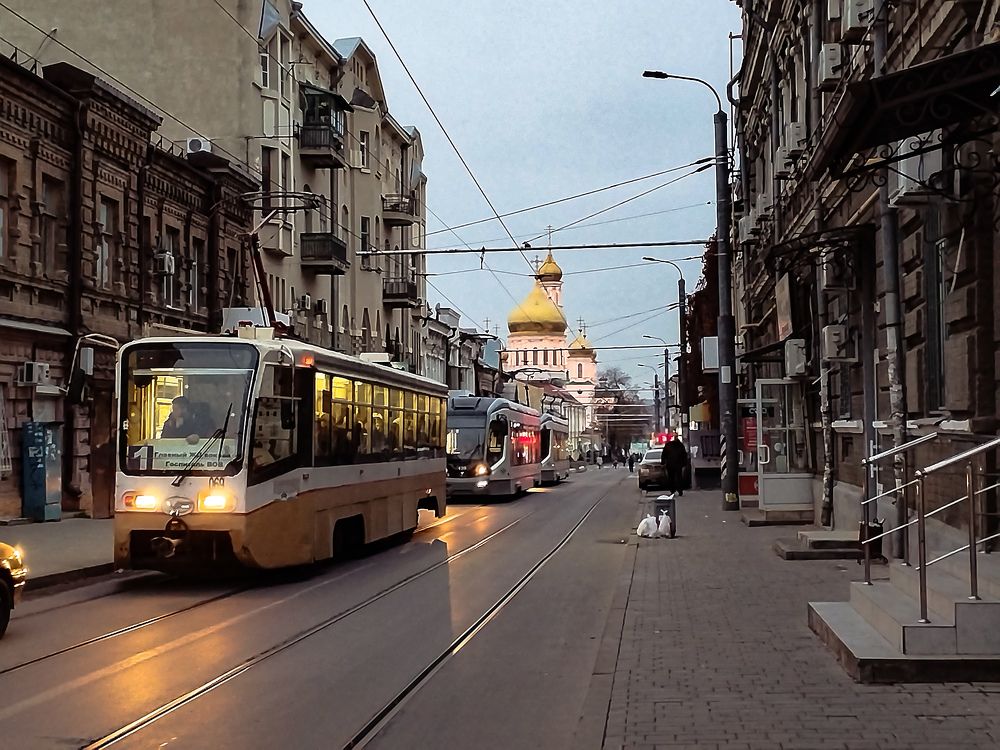 Сквозь сумерки от собора