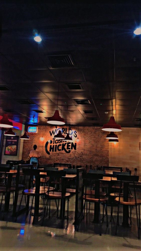 Фотография автора Christy Jerry