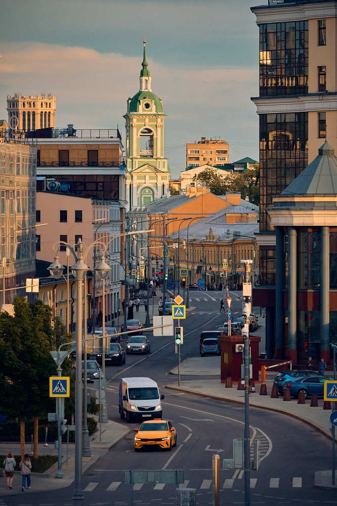 Photograph by Mikhail Khmelevskiy