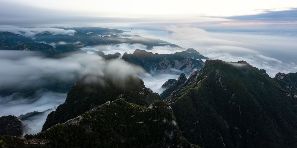 Photograph by Ni Bruce