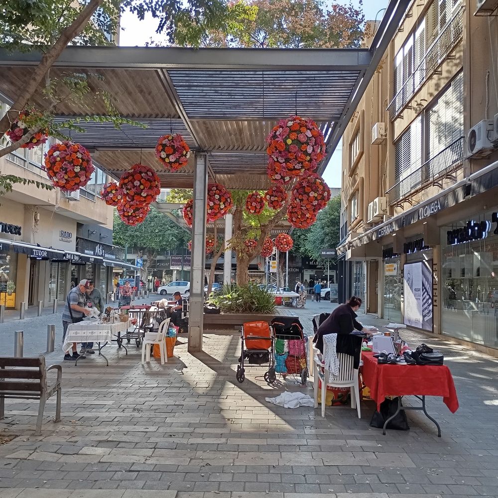 Sunny morning in Netanya.