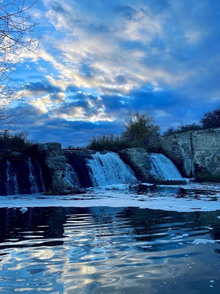 Заброшенная плотина